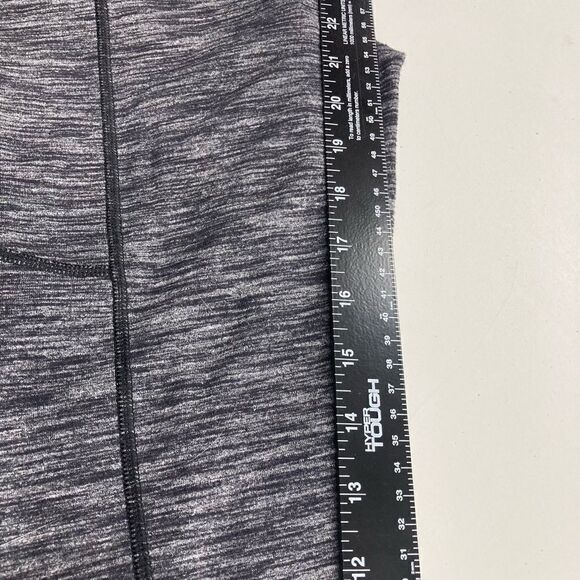 ‎VICTORIA’S SECRET, Knockout Capri Leggings,Gray, XS - Picture 7 of 12